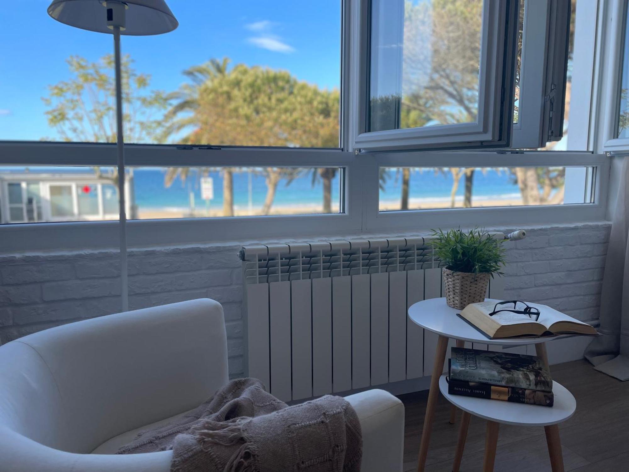 Apartamento Comillas Beach Eksteriør billede