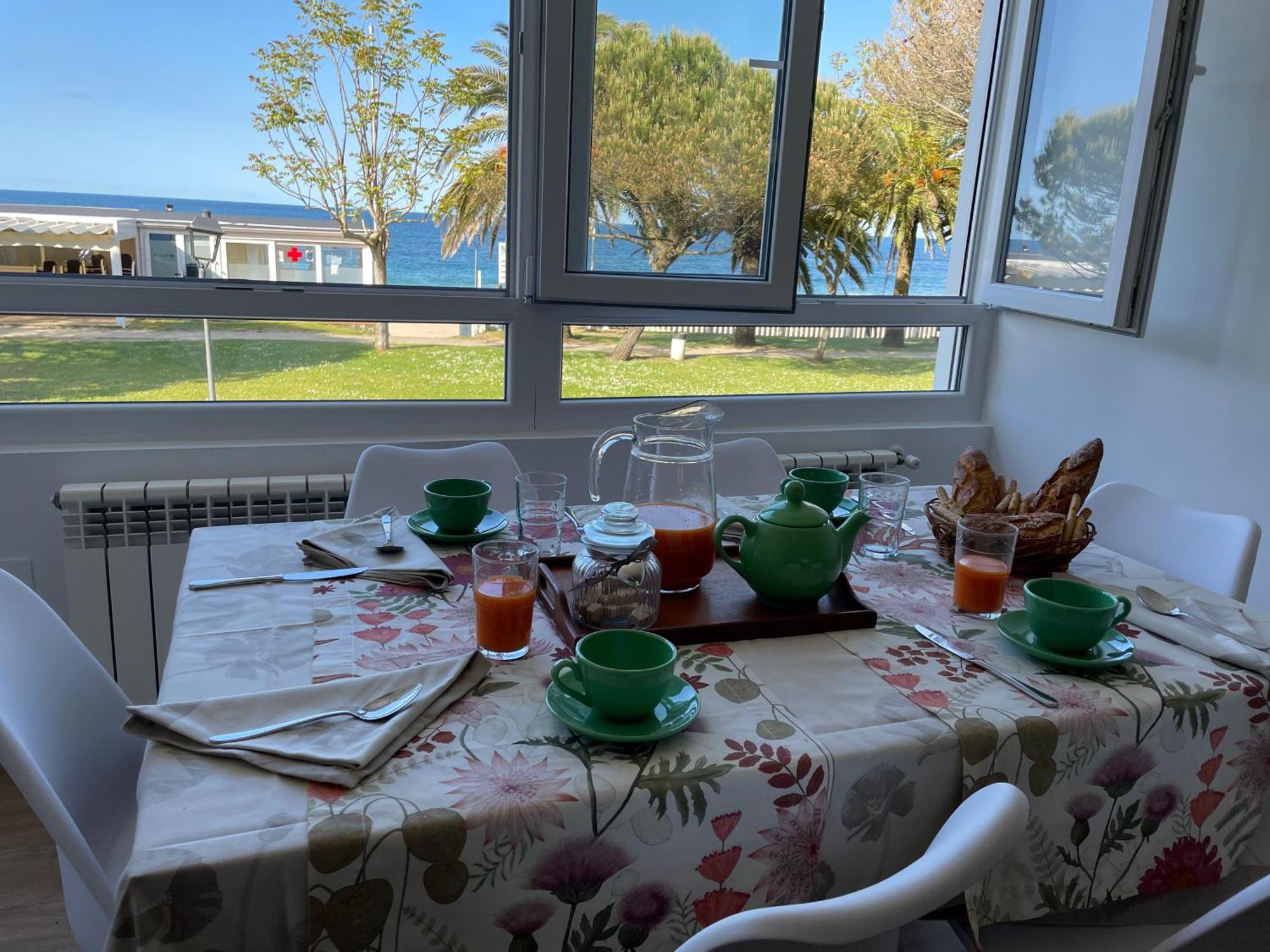Apartamento Comillas Beach Eksteriør billede